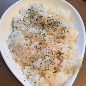 炊飯器で本格的な ガーリックバターライス レシピ 作り方 By Niji Sora 楽天レシピ 炊飯器で本格的な ガーリックバターライス レシピ 作り方 By Niji Sora 楽天レシピ